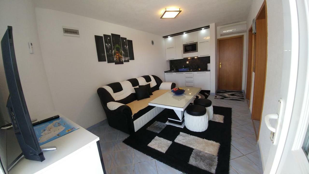 Apartments Ayla Вир Екстериор снимка